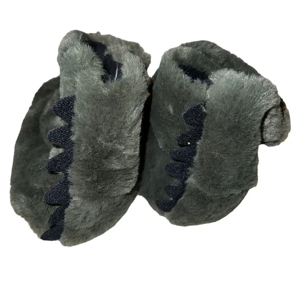 Target grey plush dinosaur slippers with claws youth size medium‎ 7/8